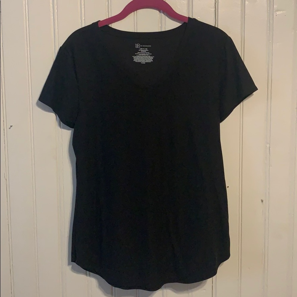 Black v neck t-shirt